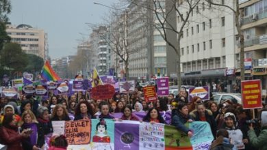 8 mart izmir