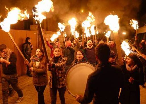 faizm kadinin direncinde yok olacak